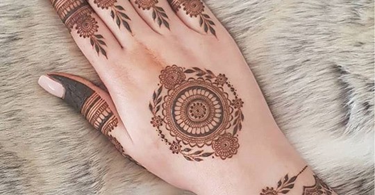 mehndi designs for girls